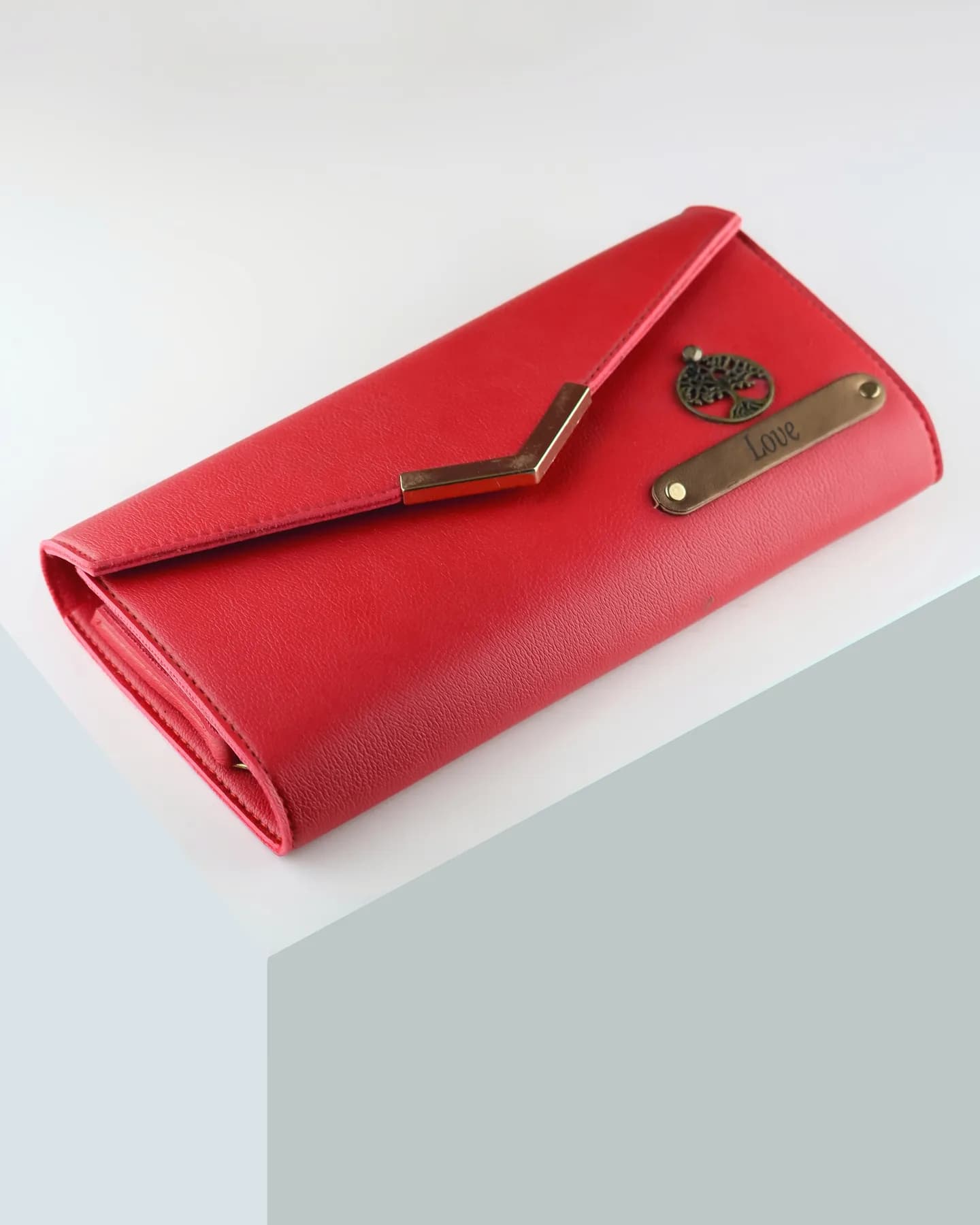 Gwadar Clutch Bag